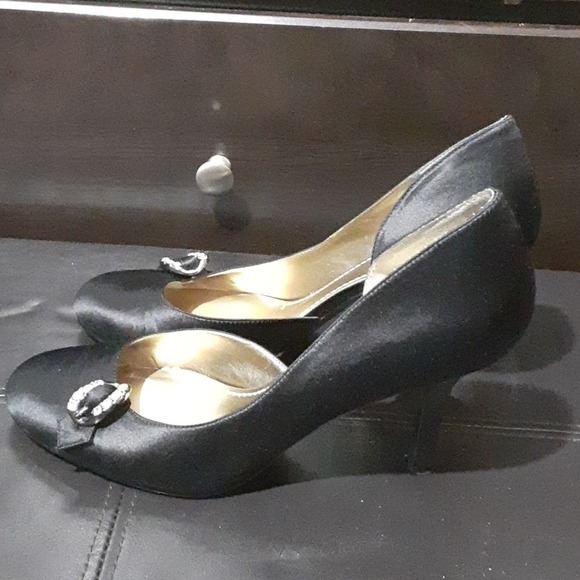 Nine West Faux Satin Highheel Shoes - Picture 4 of 8